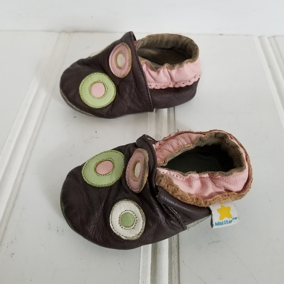 Robeez Shoes Robeez Baby Girls Crafted Leather First Step Flat Soft